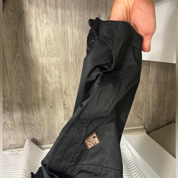 Spyder X-Static Dermizax-EV Black Ski Snow Bibs Overall with suspenders - Picture 2 of 7